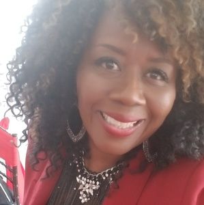 Meet your Posher, Tracine